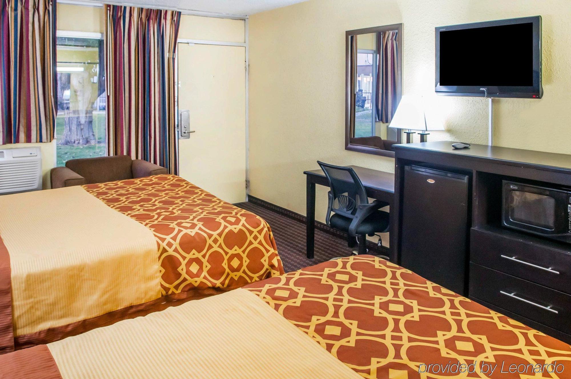 Econo Lodge Carlsbad Caverns Area Экстерьер фото